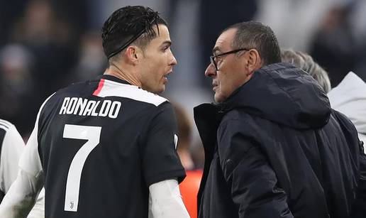 Sarri oštro o Ronaldu: On je kao multinacionalna kompanija...