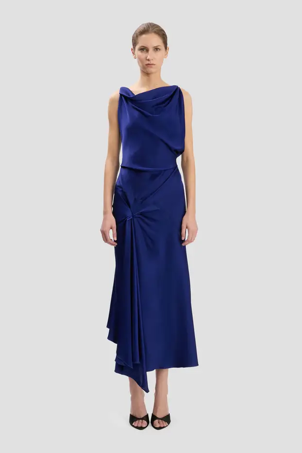 FOTO Trebate haljinu za svadbu? Victoria Beckham ima hit ljetne modele. Pogledajte cijene