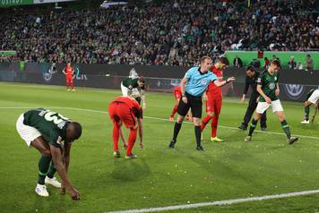 firo: 22.04.2019 Football, Football: 1. Bundesliga VfL Wolfsburg - Eintracht Frankfurt