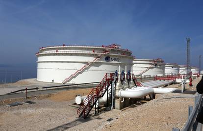 Investicija od 280 milijuna kn: Otvorili nove spremnike nafte
