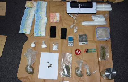 Dilao sve osim heroina? Policija kod 25-godišnjaka našla 'travu', kokain, gljive, LSD, amfetamin