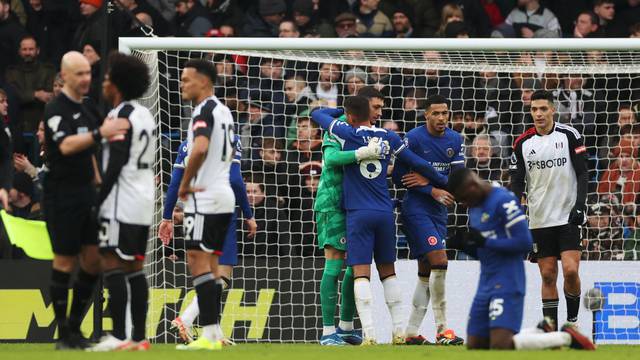 Premier League - Chelsea v Fulham