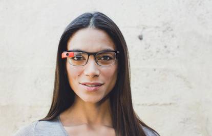 Googleove naočale privlačnije su uz nove dioptrijske okvire
