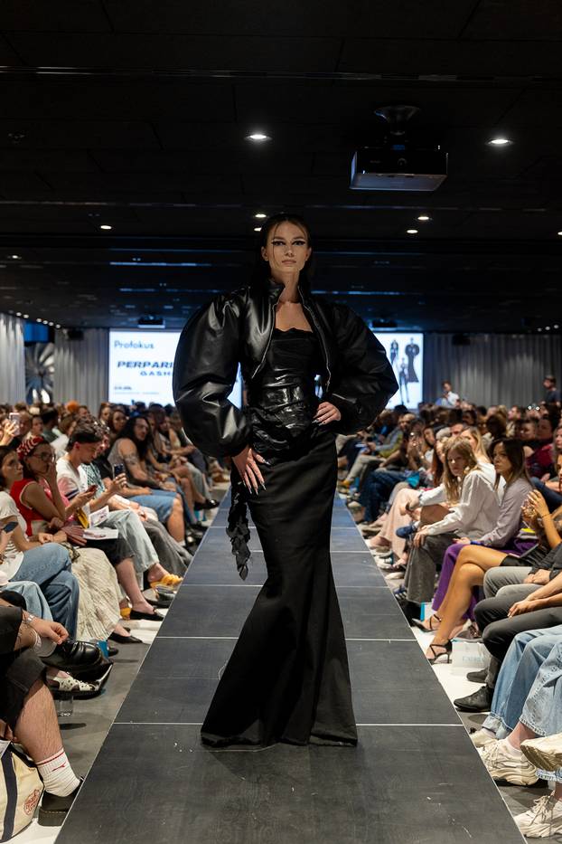 Polaznici Profokusa predstavili vlastite modne kreacije na reviji