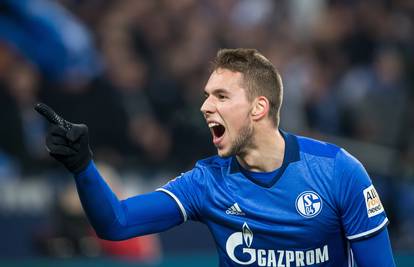 Pjaca izvozao stopera pa zabio službeni prvijenac za Schalke!