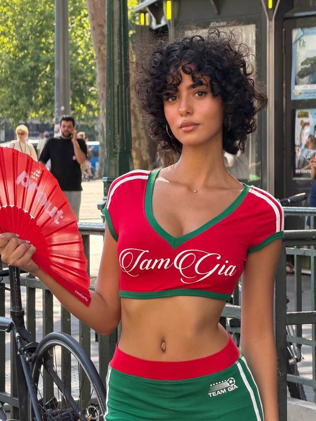 FOTO Seksi Rita raskošne obline pokazuje u mini bikinijima: Ocijenite badiće od 1 do 10!