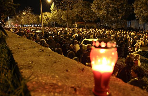 Split: Održan mimohod Torcide za Vukovar