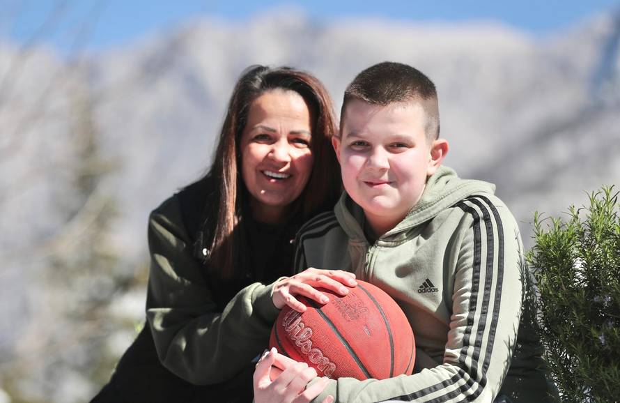 Makarska: Marija Družianić i njezin sin Nino