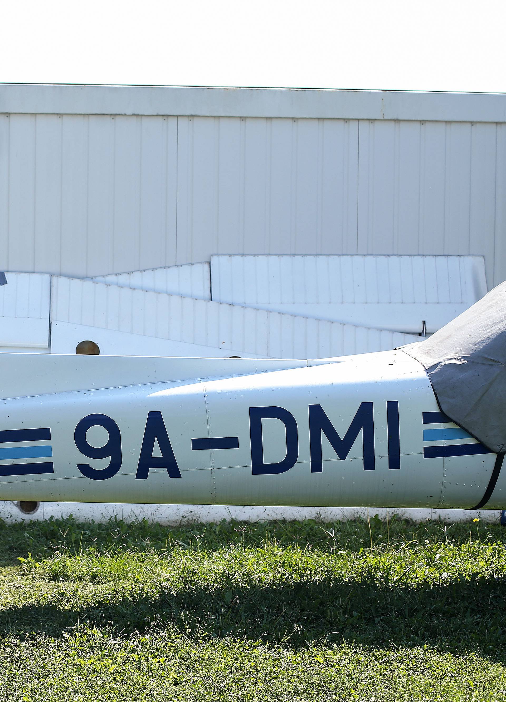 Lim bez krila: Cessna koja je sletjela na A3 više neće letjeti