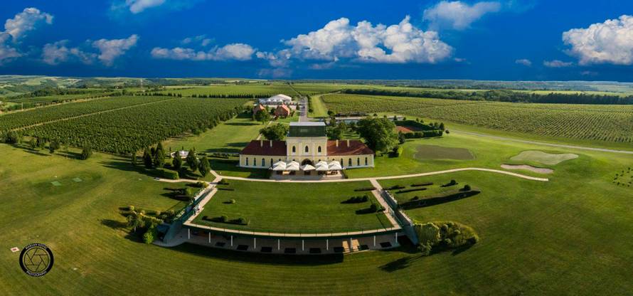 Sanjate vjenčanje iz bajke? Pronašli smo idealnu lokaciju…