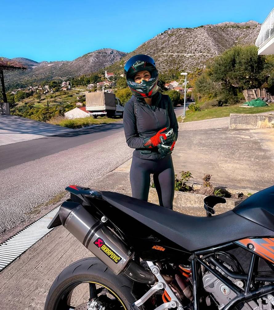 Komentari su potvrdili vezu sina Lukše Jakobušića i glumice iz filmova za odrasle? 'Imamo sve'