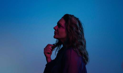 Lana &Scaron;krgati&cacute; novom pjesmom poru&ccaron;ila: 'Ponekad je pametnije biti glup i biti slobodan...'