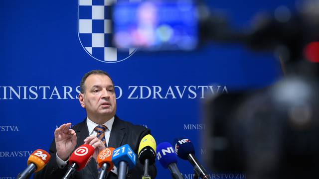 Zagreb: Konferencija za medije ministra Beroša nakon prijetnji štrajkom liječničkog sindikata