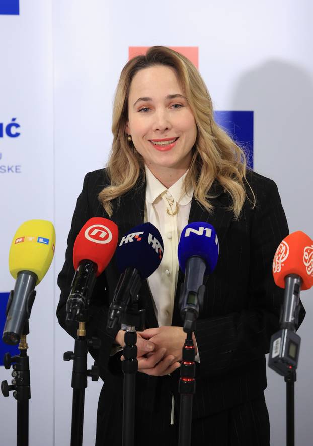 Zagreb: Marija Selak Raspudić održala je konferenciju za medije 