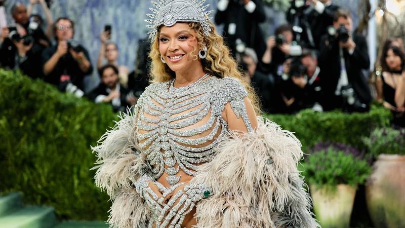 Beyoncé je donirala 200 tisuća dolara za pomoć žrtvama koje su pogođene poplavom...