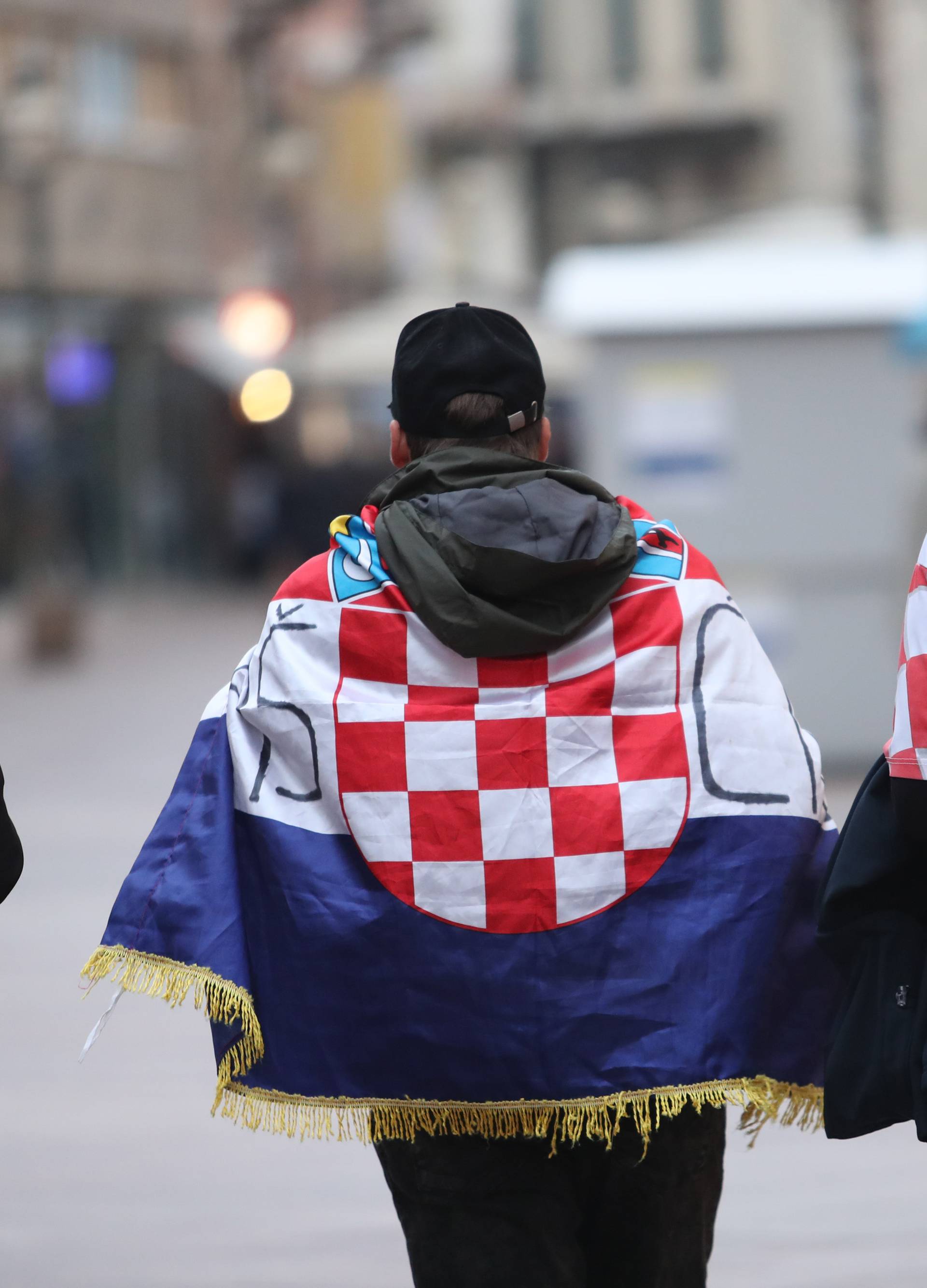 Nabujala Rijeka naših navijača! Kolinda: Kisnut ćemo ako treba