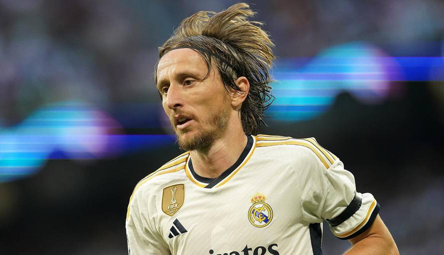 REAL MADRID v FC UNION BERLIN. CHAMPIONS LEAGUE 2022/2023. GROUP STAGE. GROUP C. ROUND 1.