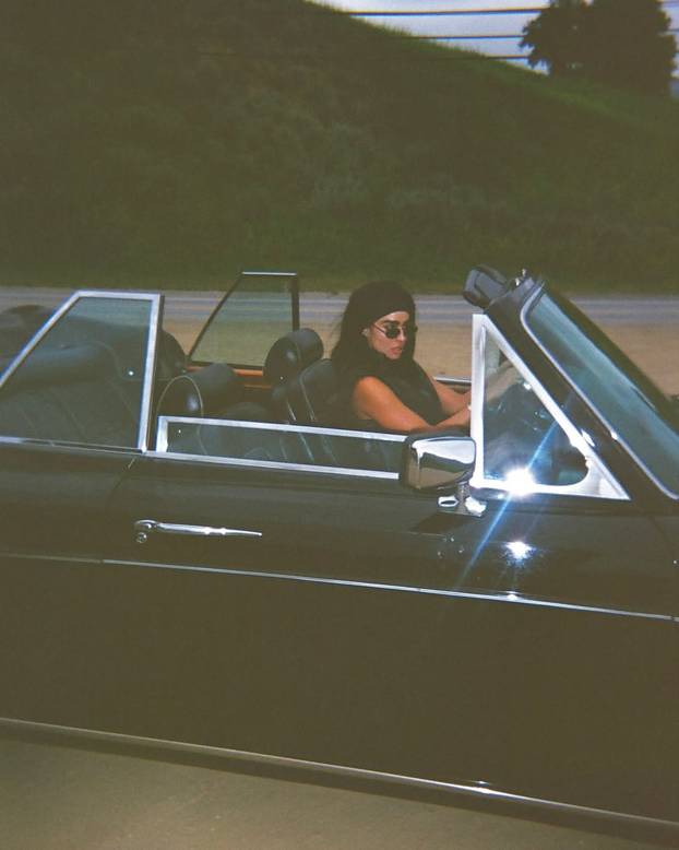 FOTO Fitness influencericu prati 23 milijuna ljudi, a zlobnici kažu da sve može zahvaliti stražnjici