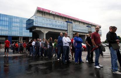 Maksimir rasprodan u jednom danu: Fince čeka 'plavi pakao'