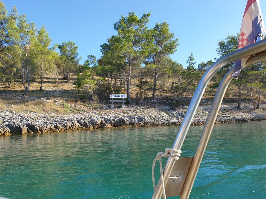 Milanović i supruga uživali u popularnom restoranu u društvu dva istaknuta SDP-ovca