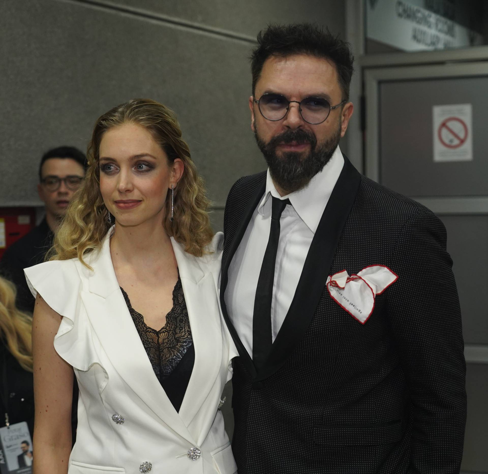 Hana Huljić se pojavila u Beogradu kao podrška suprugu 