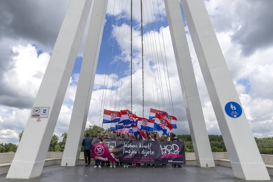 Održan je Hod za život