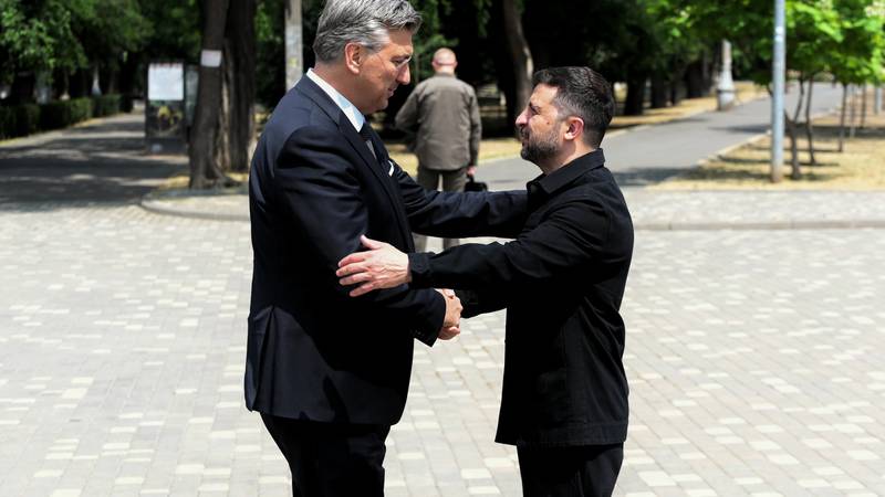 Plenković razgovarao sa Zelenskim: 'Trumpov plan je suprotan ustavu Ukrajine...'