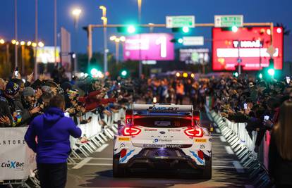 Zvijeri od milijun eura zabrujale centrom Zagreba! Finci i Estonci navalili u Hrvatsku na WRC...