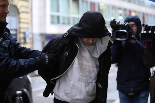 Rijeka: Privodjenje osumnjicenih na ispitivanje u USKOK