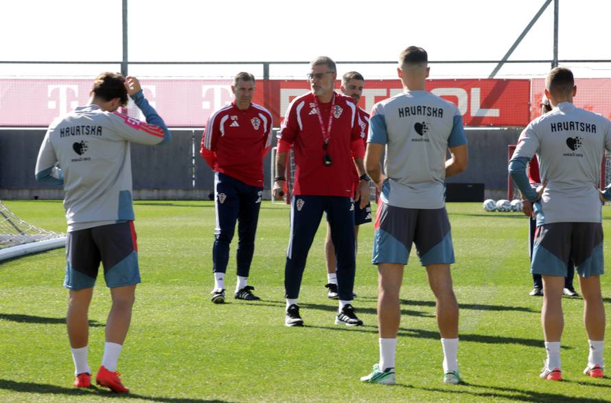 Rijeka: Trening hrvatske nogometne reprezentacije na Rujevici