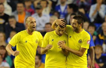 Rossi odveo Villarreal u Ligu prvaka, Genk prošao na penale