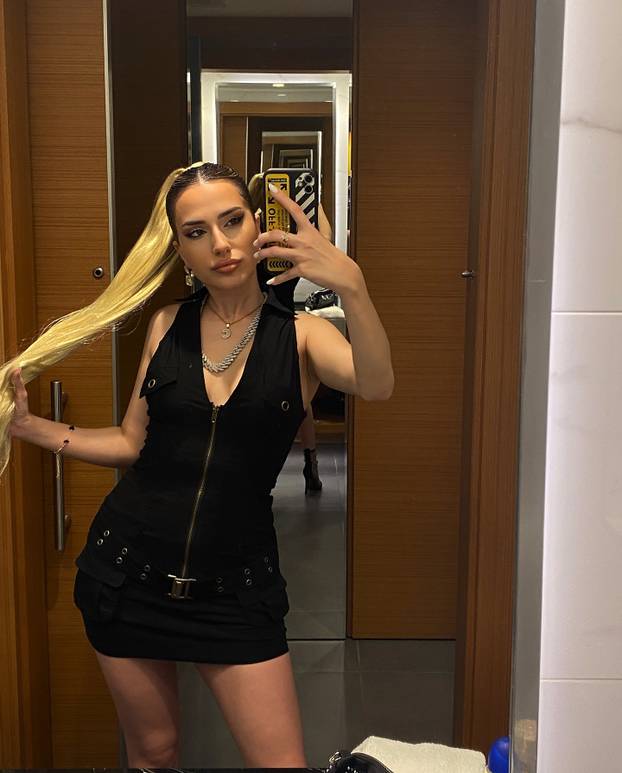 FOTO Bivši dinamovac rastao se s Hrvaticom, sad ljubi 12 godina mlađu Turkinju: 'Moja ljubav'