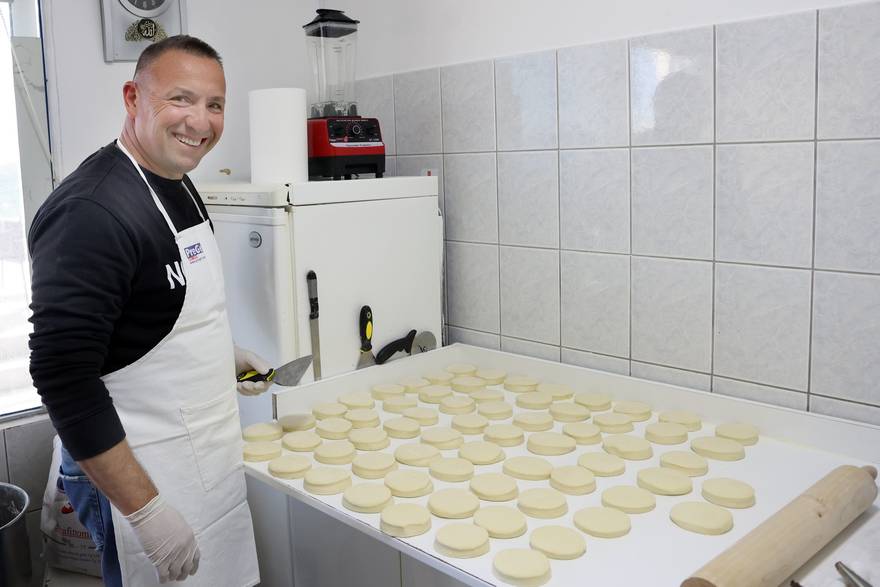 Šibenik: Krafne kod Rusija