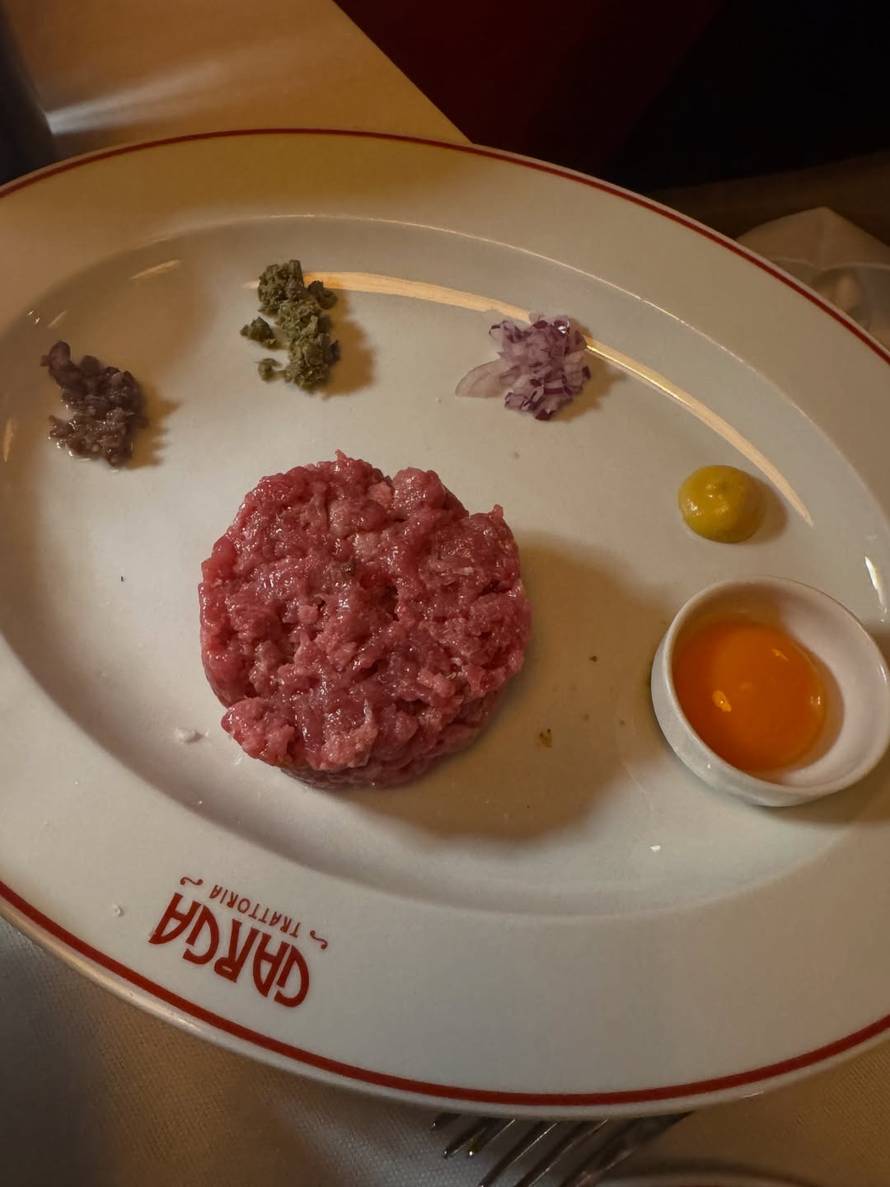 Šime Elez se iz idilične Toskane vratio u Split, a gdje je Maja?