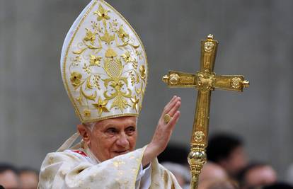 Papa molio za mir u Siriji gdje je 'proliveno već mnogo krvi'