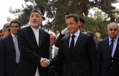 Sarkozy u Kabulu posjetio ranjene francuske vojnike
