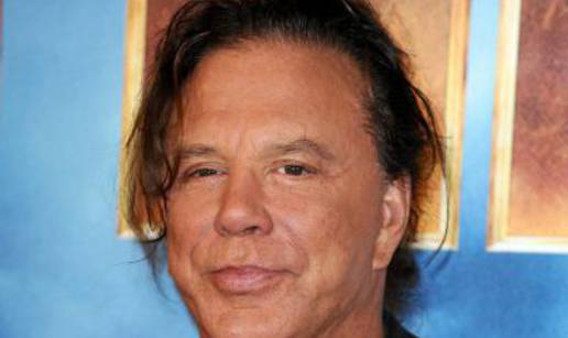 Mickey Rourke će izvaditi dva prednja zuba zbog nove uloge