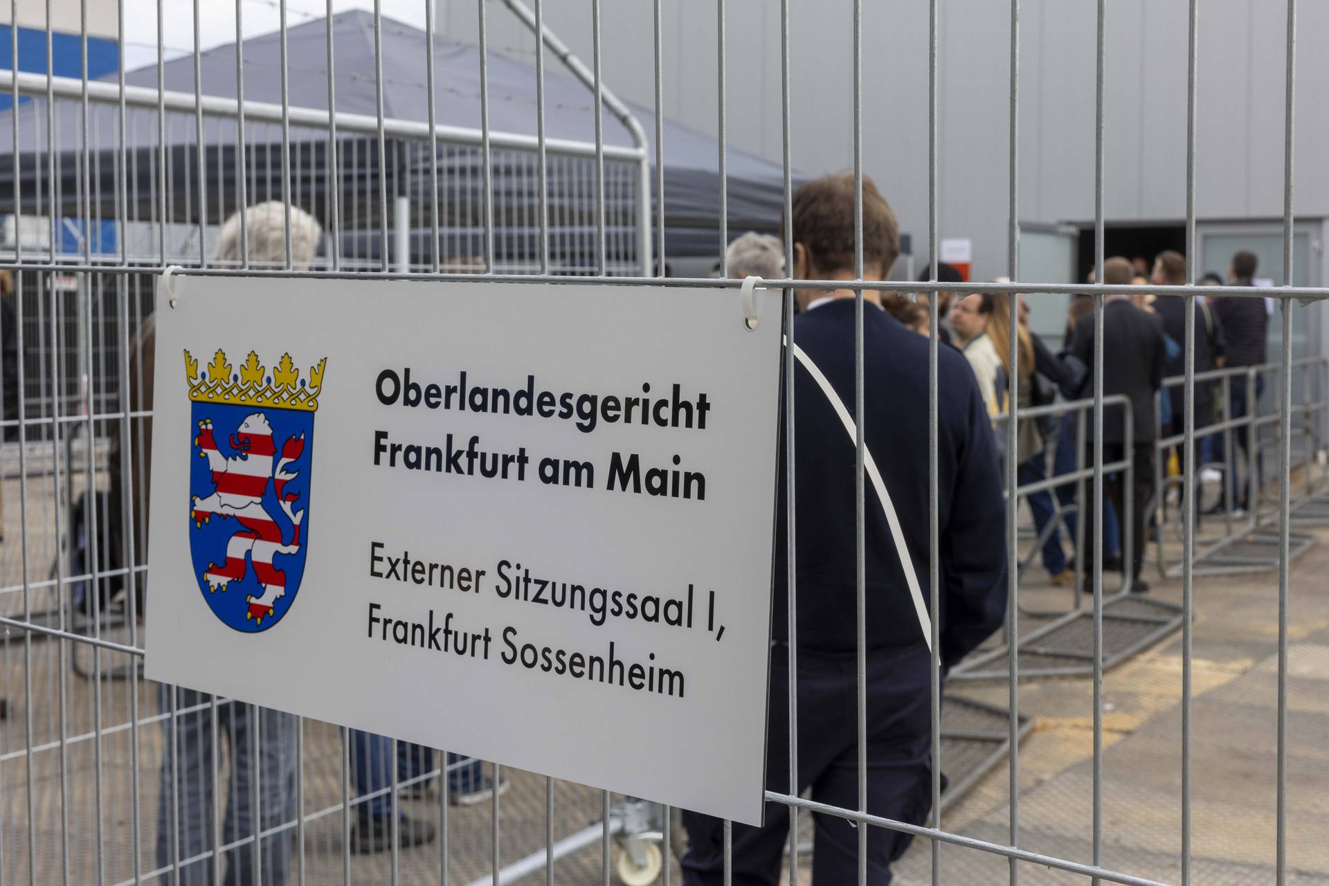 Trial against alleged "Reichsbürger" group