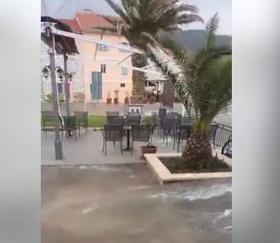 Meteorološki tsunami: More se kod Hvara diglo za pola metra