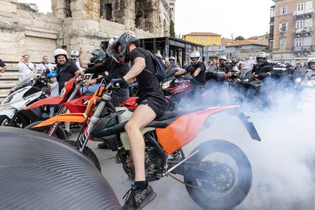 Defile kroz Pulu na najvećem susretu Croatia Bike Week
