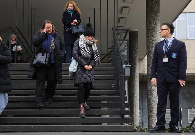 Zagreb: Evakuacija Gradskog poglavarstva zbog dojave o eksplozivnoj napravi