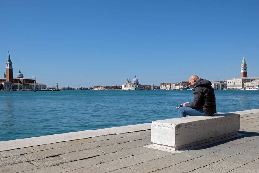 Korona je potjerala iz Venecije ljude, ali im je vratila dupine!