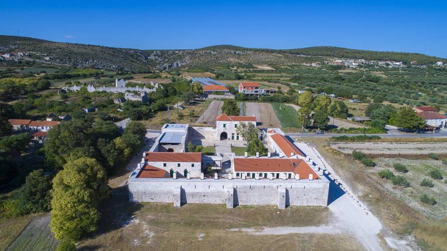 Šime Vrsaljko o hotelu koji je otvarao s rođakom: 'Od rujna 2025. nemam više ništa s tim'