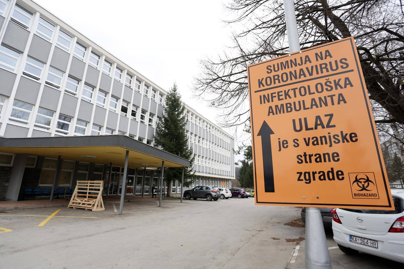 U Općoj bolnici Karlovac pripremljeno mjesto za izolaciju oboljelih od koronavirusa