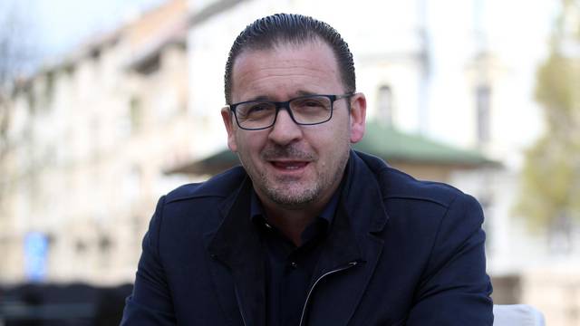 Zagreb: Bivši nogometaš Predrag Mijatovi?