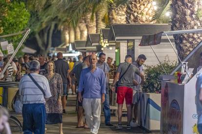 Foto galerija: U Puli počeo prvi istarski ulični gastro festival