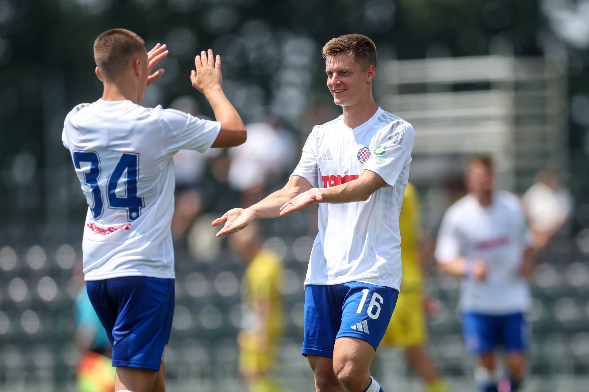 Radomlje: Prijateljska utakmica Rukh Lavov - Hajduk