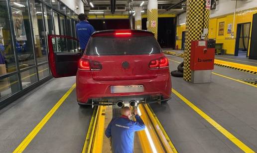 Otišli na 'car meet', završili na pregledu: Našli drogu, isključili 14 automobila jer su opasni