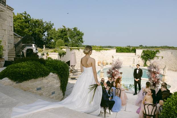 Predstavljeni novi trendovi: Evo kako će izgledati luksuzna vjenčanja za  2025. i 2026.