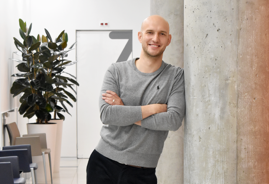 Poznata lica na zubarskom stolcu: otkrivamo što ih povezuje